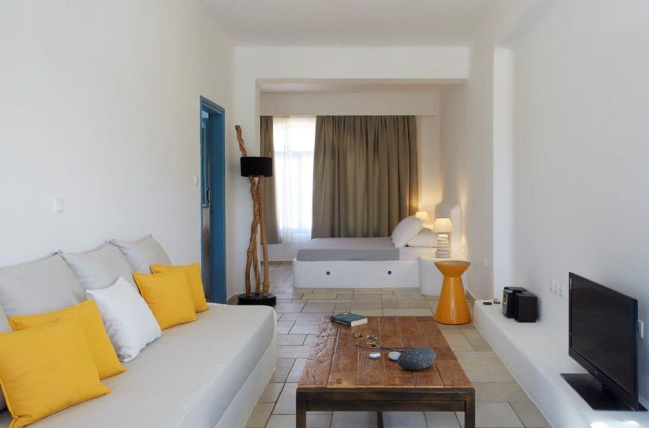 Black Rose Suites Santorini 5*