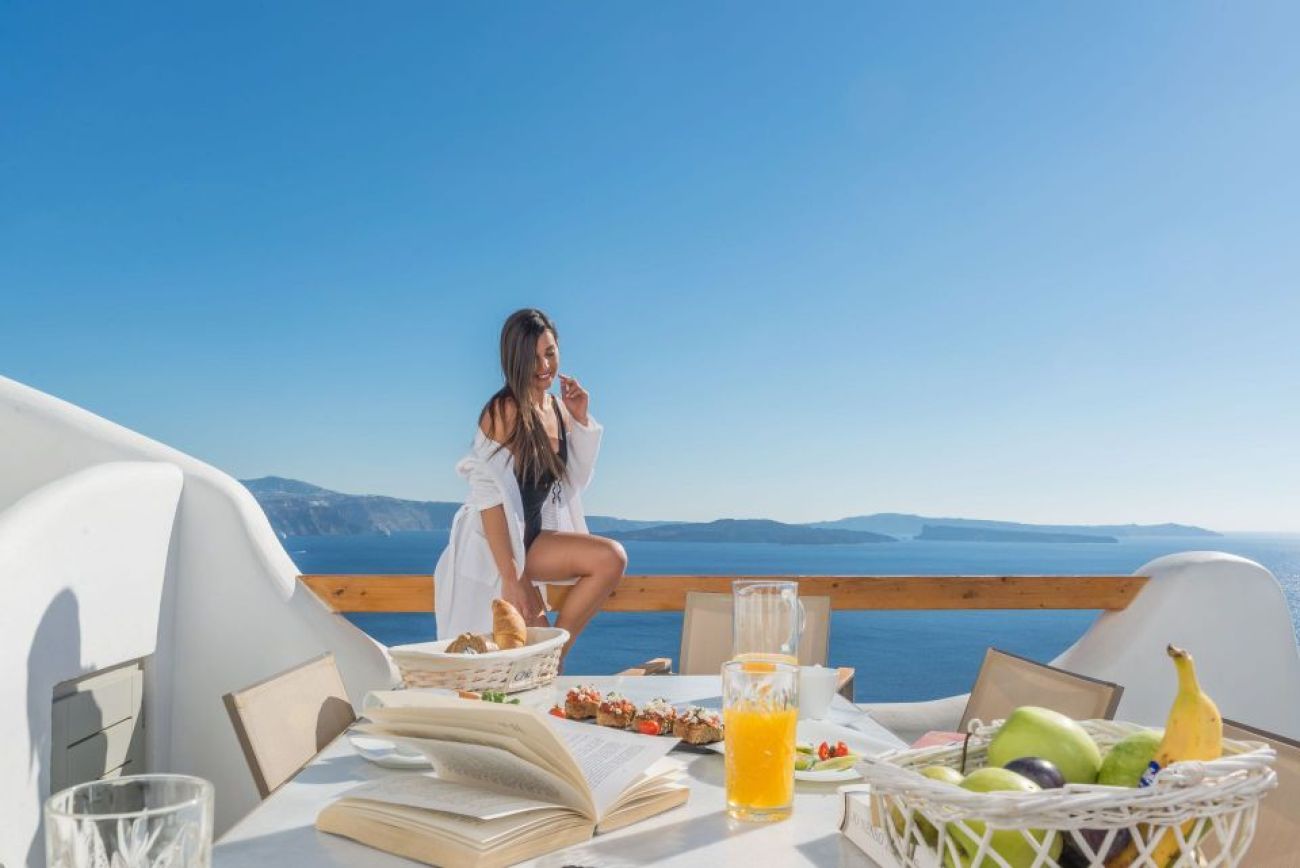 Elite Suites Oia 5*