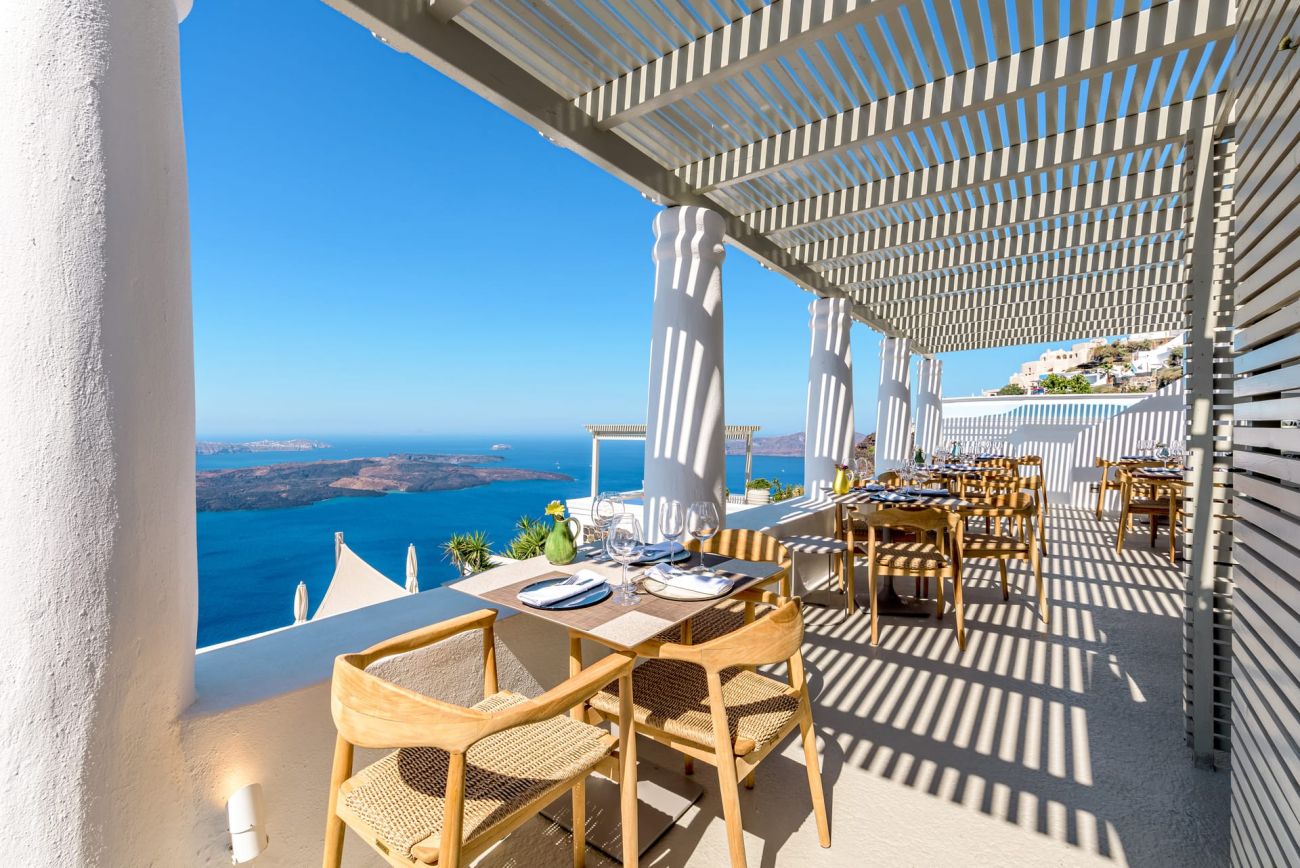 Iconic Santorini a boutique cave hotel 5*