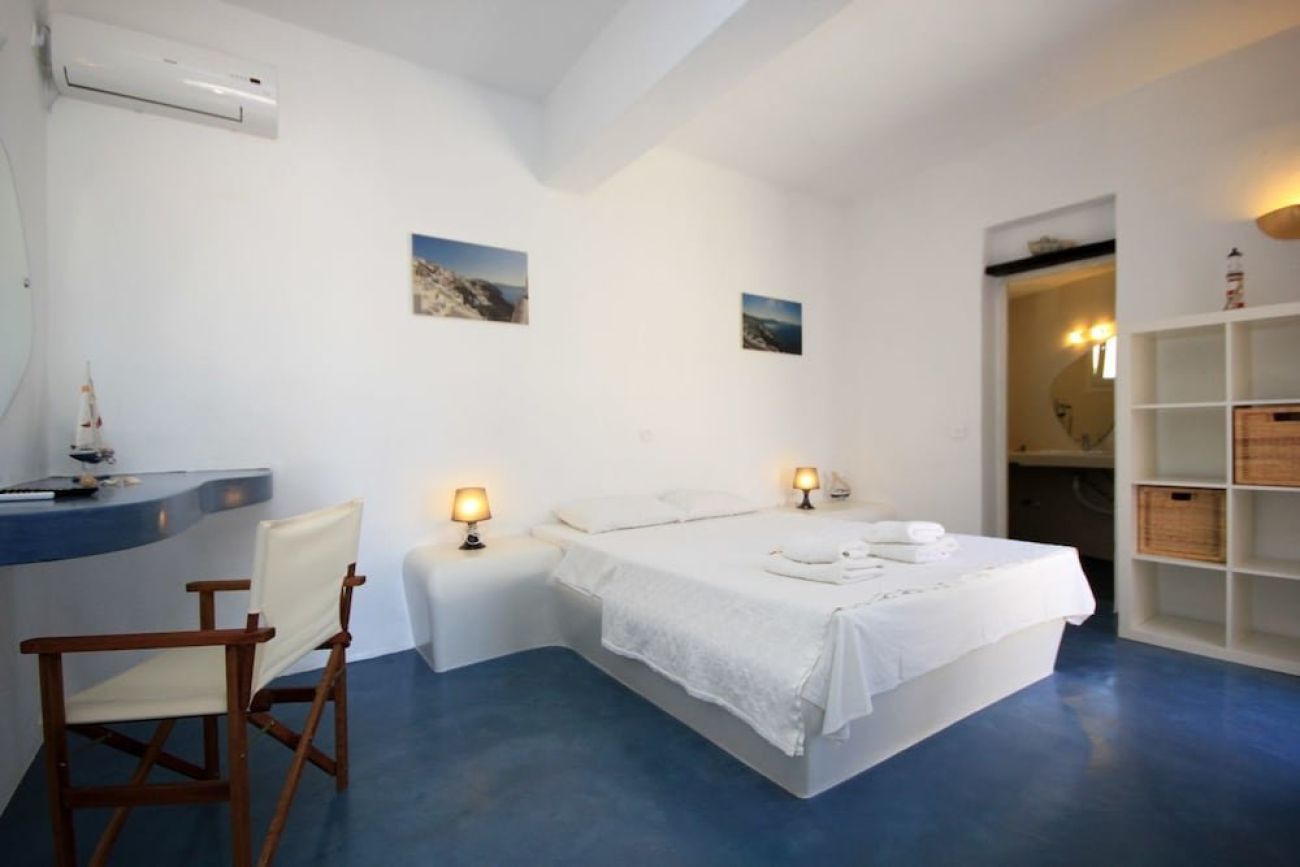 Thea Studios 3*