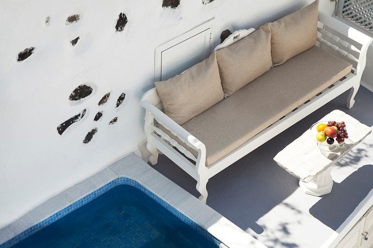 Whitedeck Santorini