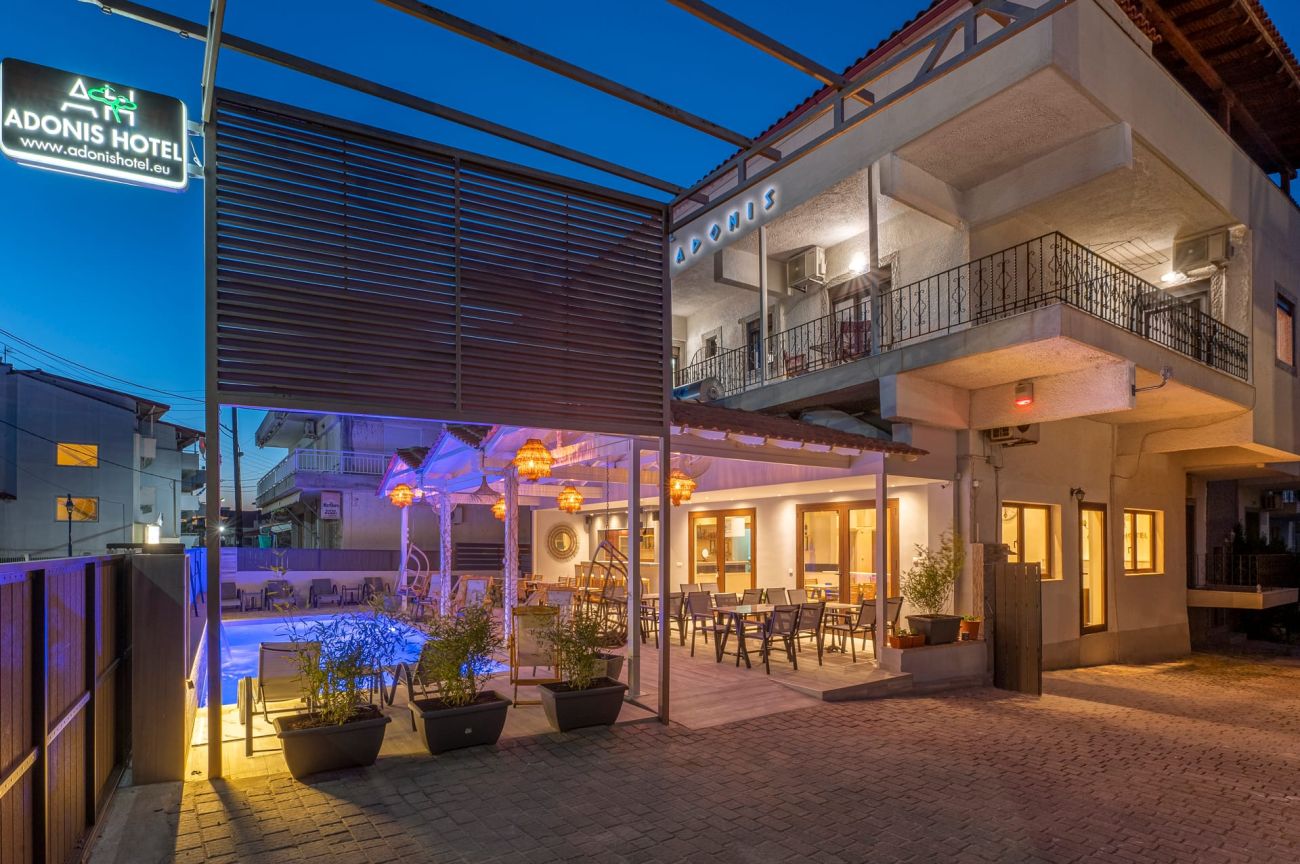 Adonis Hotel 1*