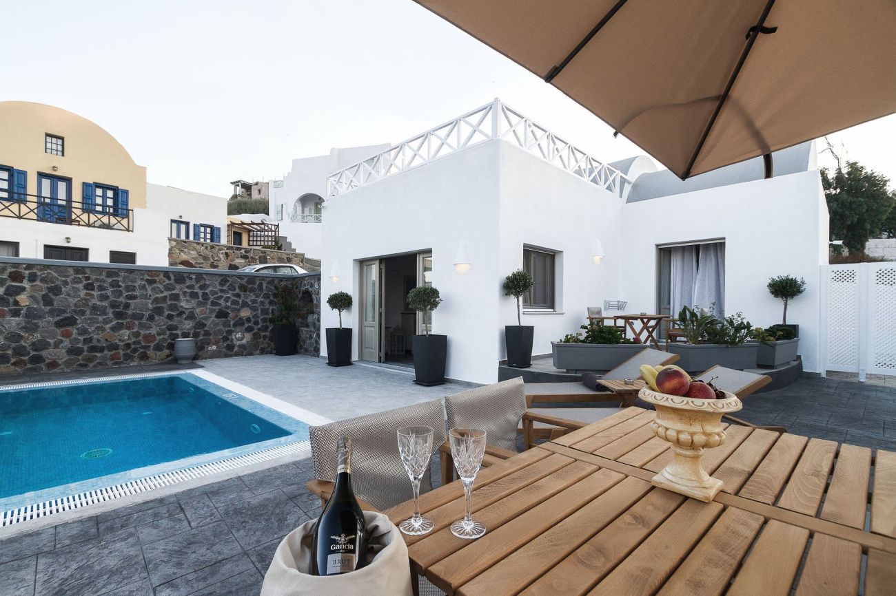 Mathios Luxury Homes Santorini 4*