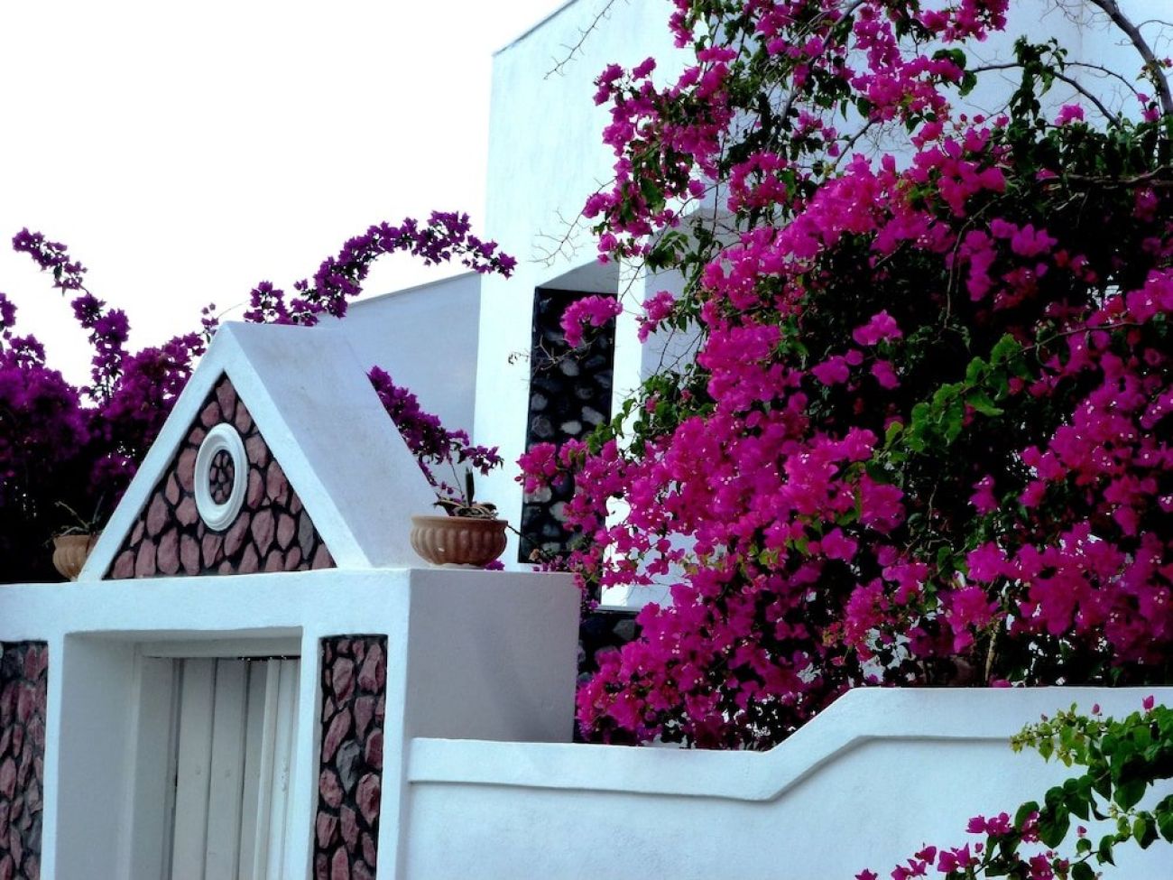 Atalos Suites 3*