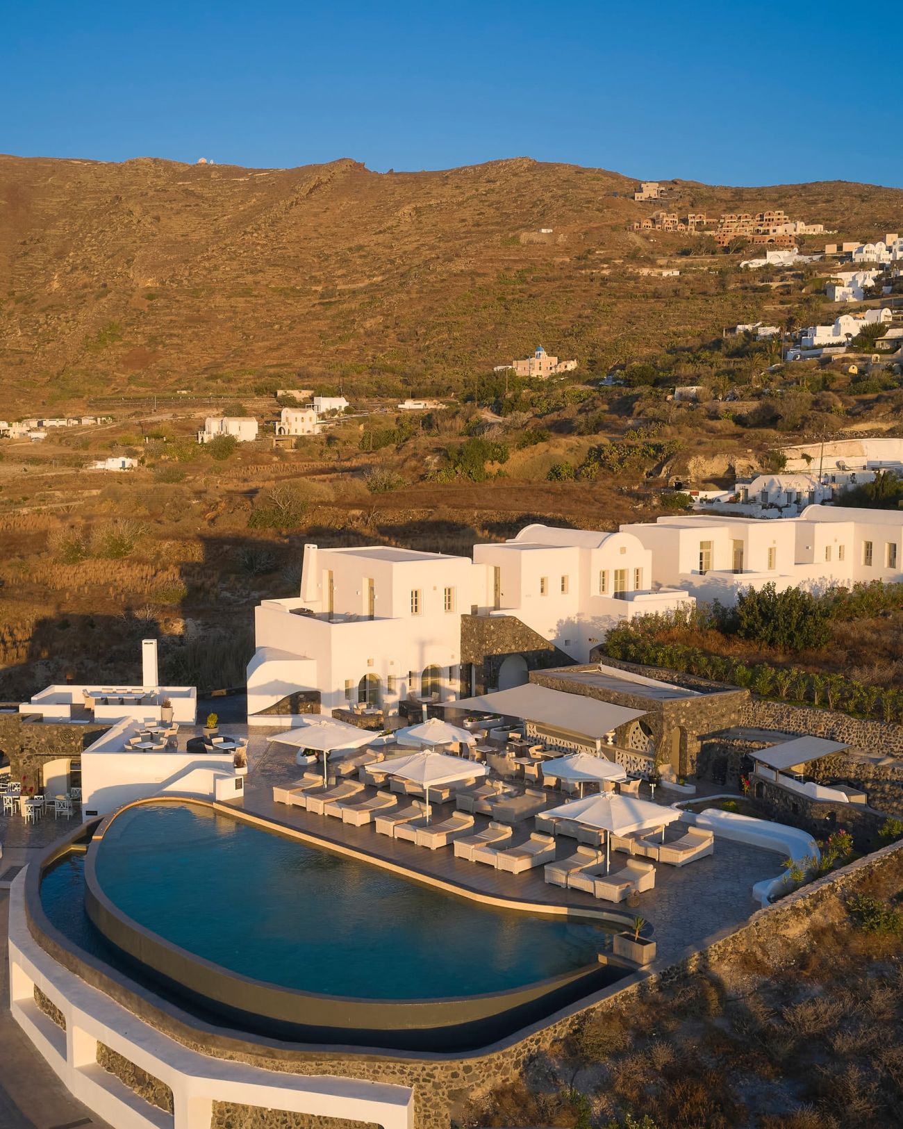 Danae Suites Santorini 4*