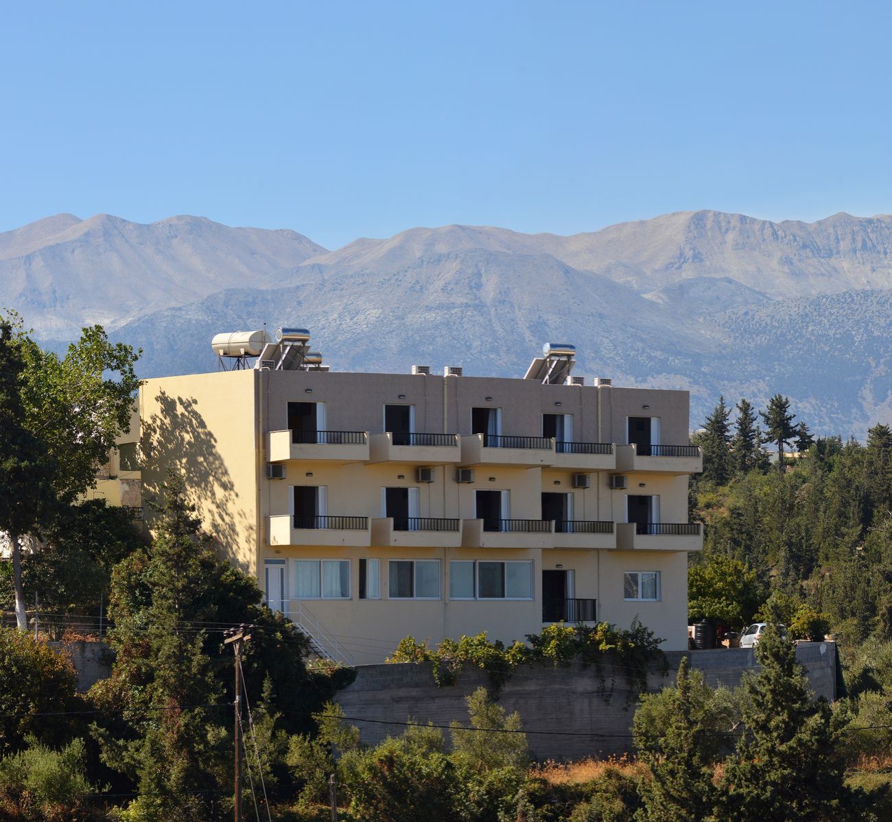 Kaloudis Apartments