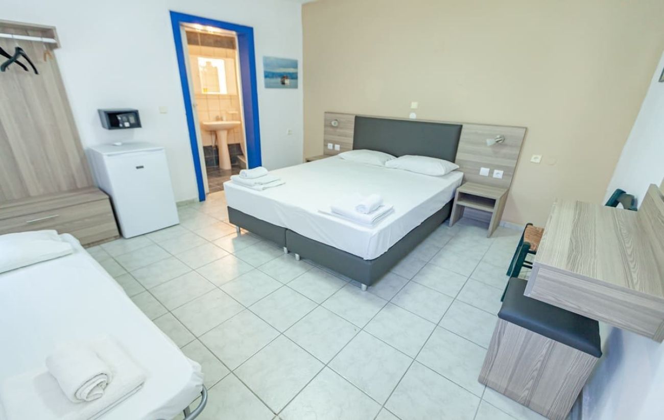 Tropical Hotel - Fourka 3*
