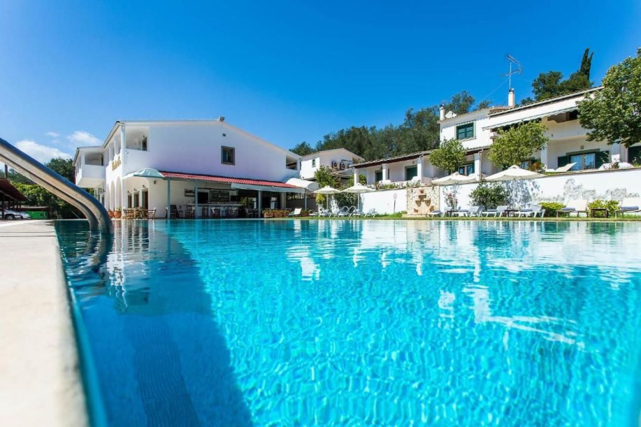 Paradise Inn Corfu 3*