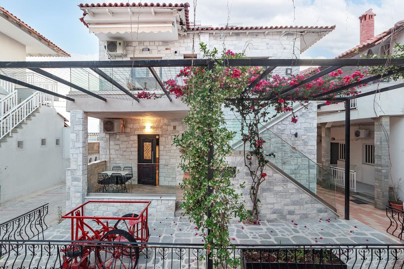 Alkionides Apartments