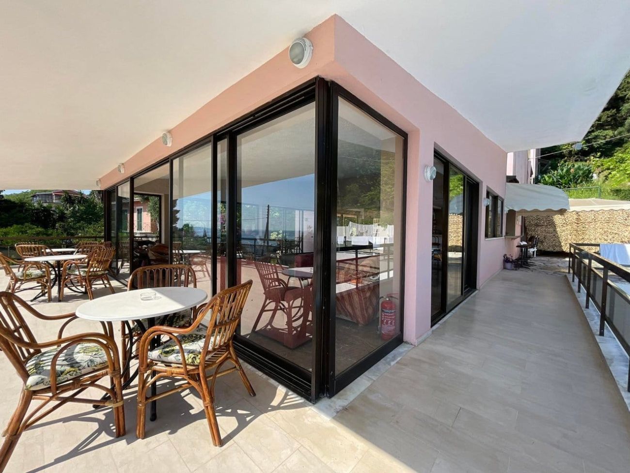 Siora Leni Contemporary Filoxenia 2*