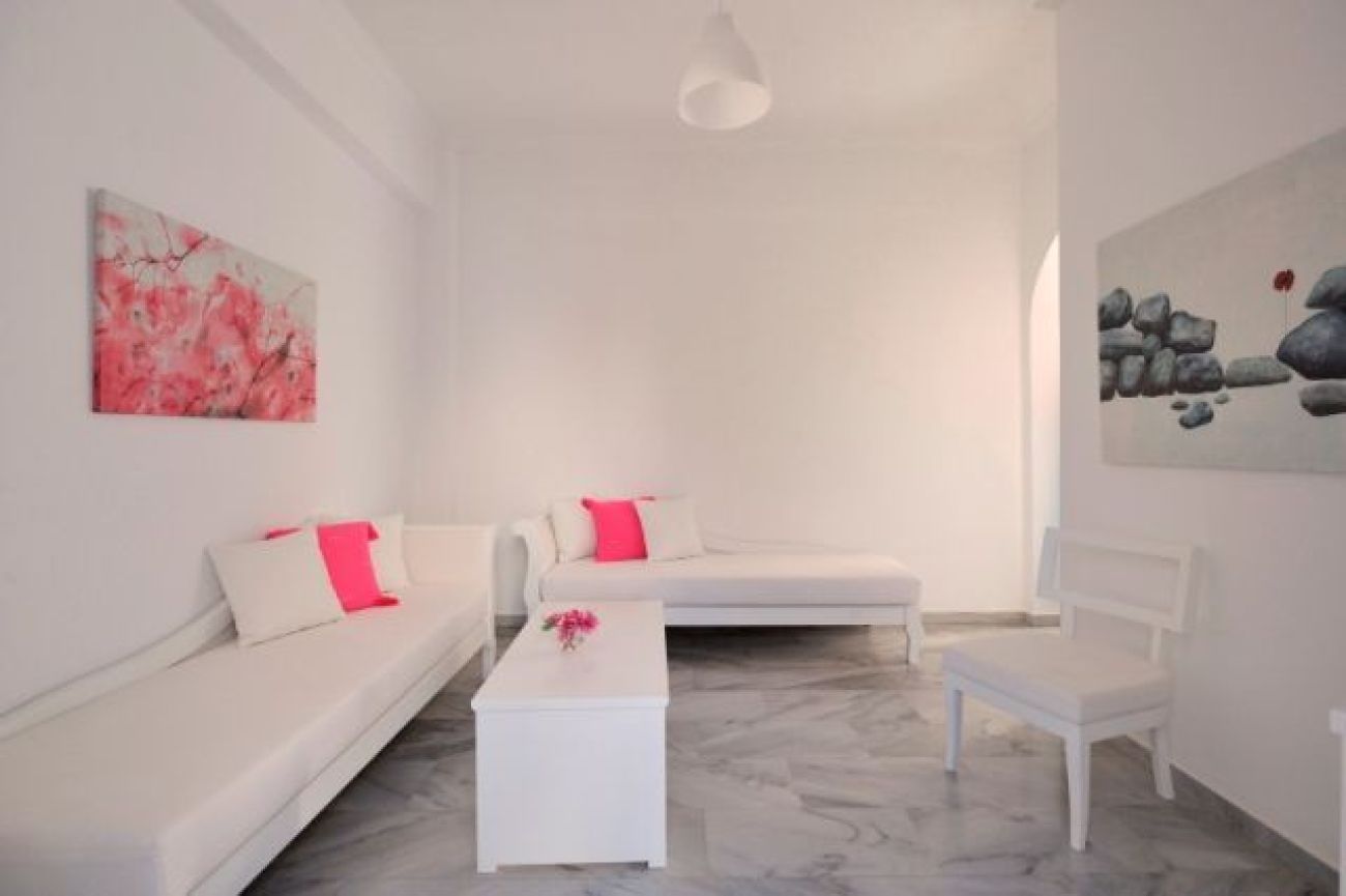 Narges Hotel 4*