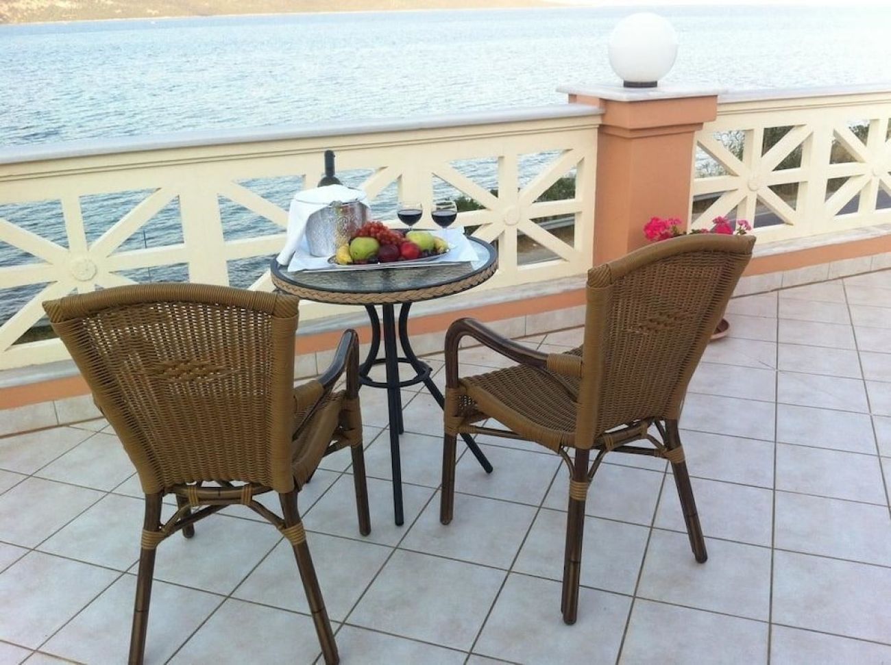 Florena Hotel 2*
