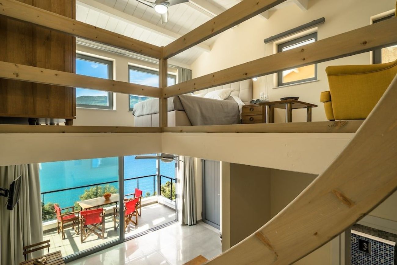 Sappho Boutique Suites 3*