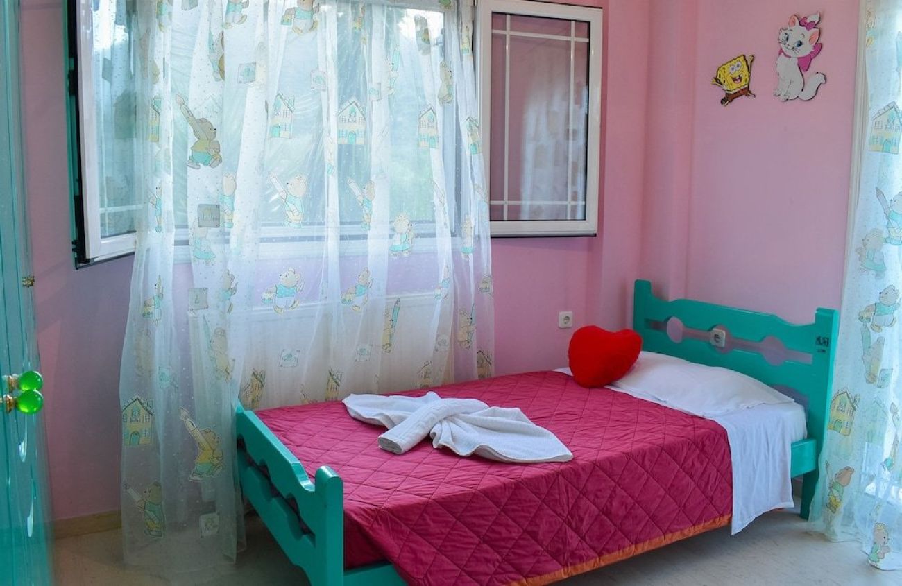 Vicky's Village House 3*