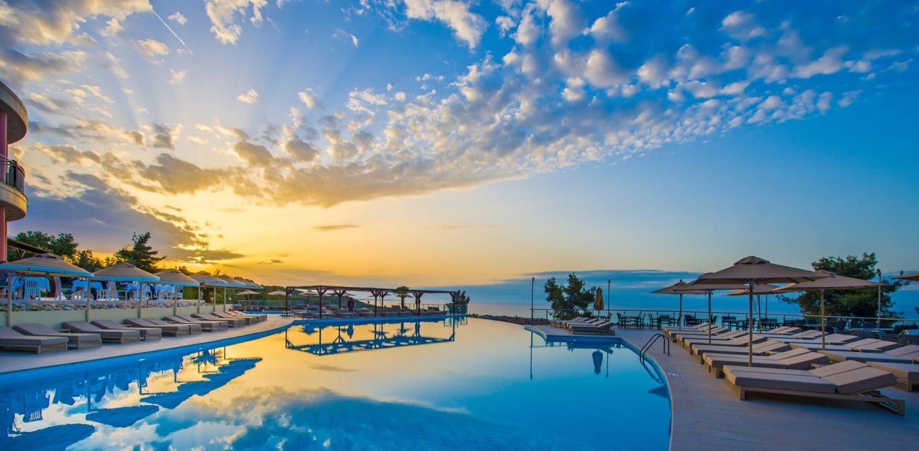 Alia Palace Luxury Resort Hotel and Villas 5*