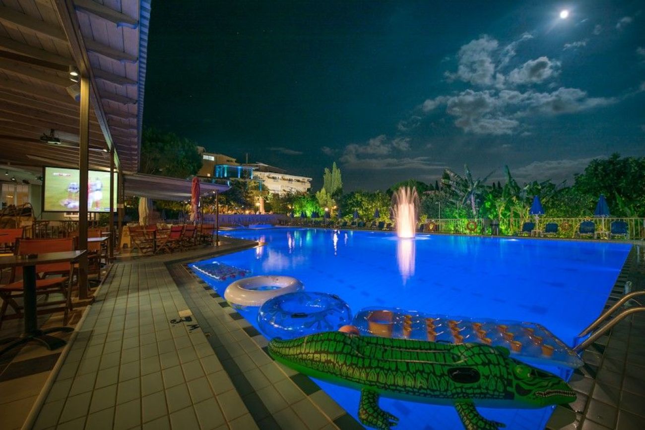 Koukounaria Hotel Zante 4*