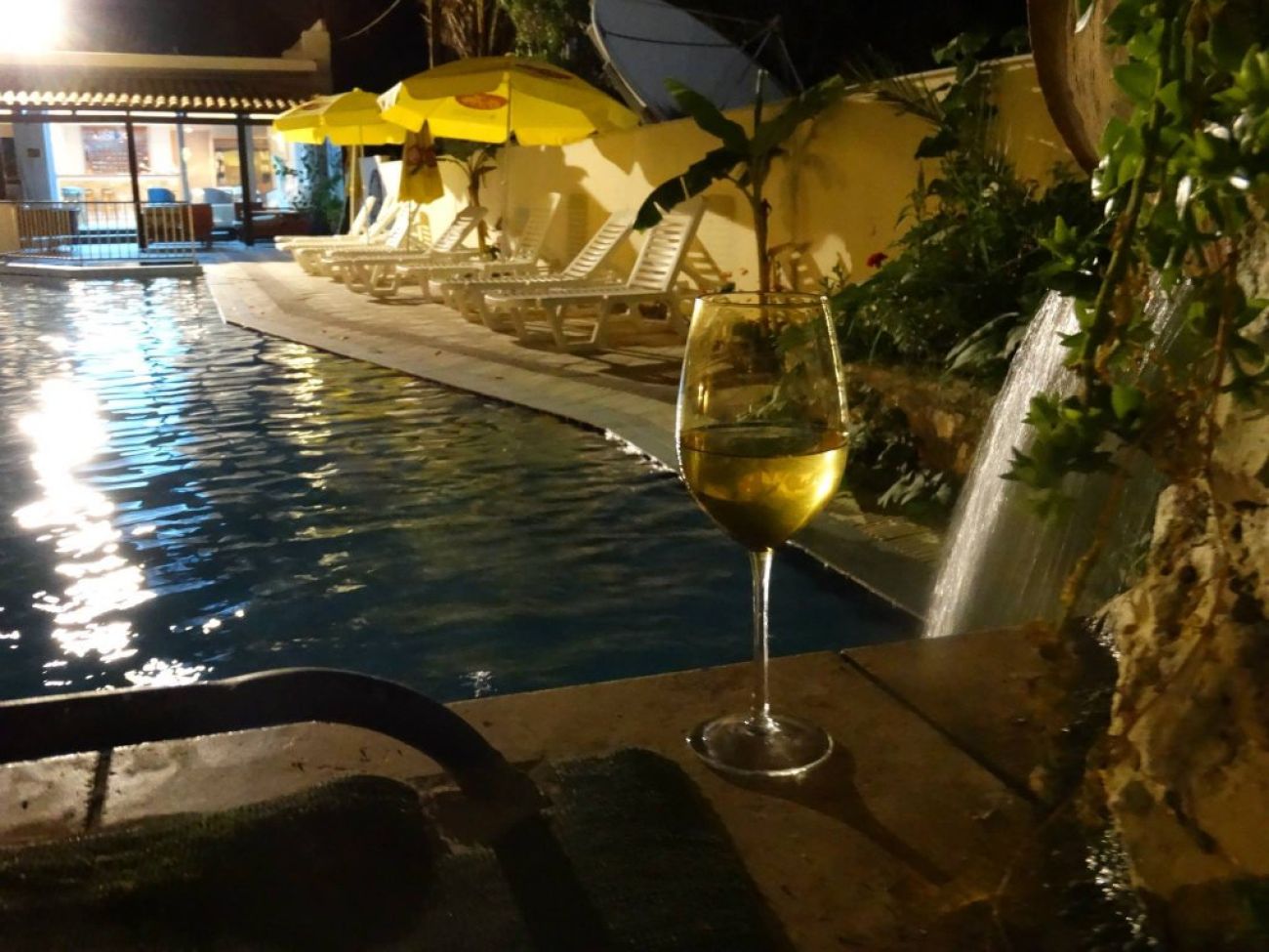 Iniochos Hotel ( EX APOLLO ) 2*