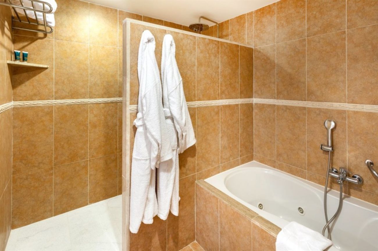 Zante Plaza Hotel 3*