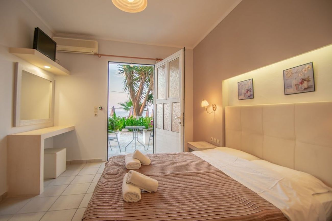 Agoulos Beach Hotel 2*
