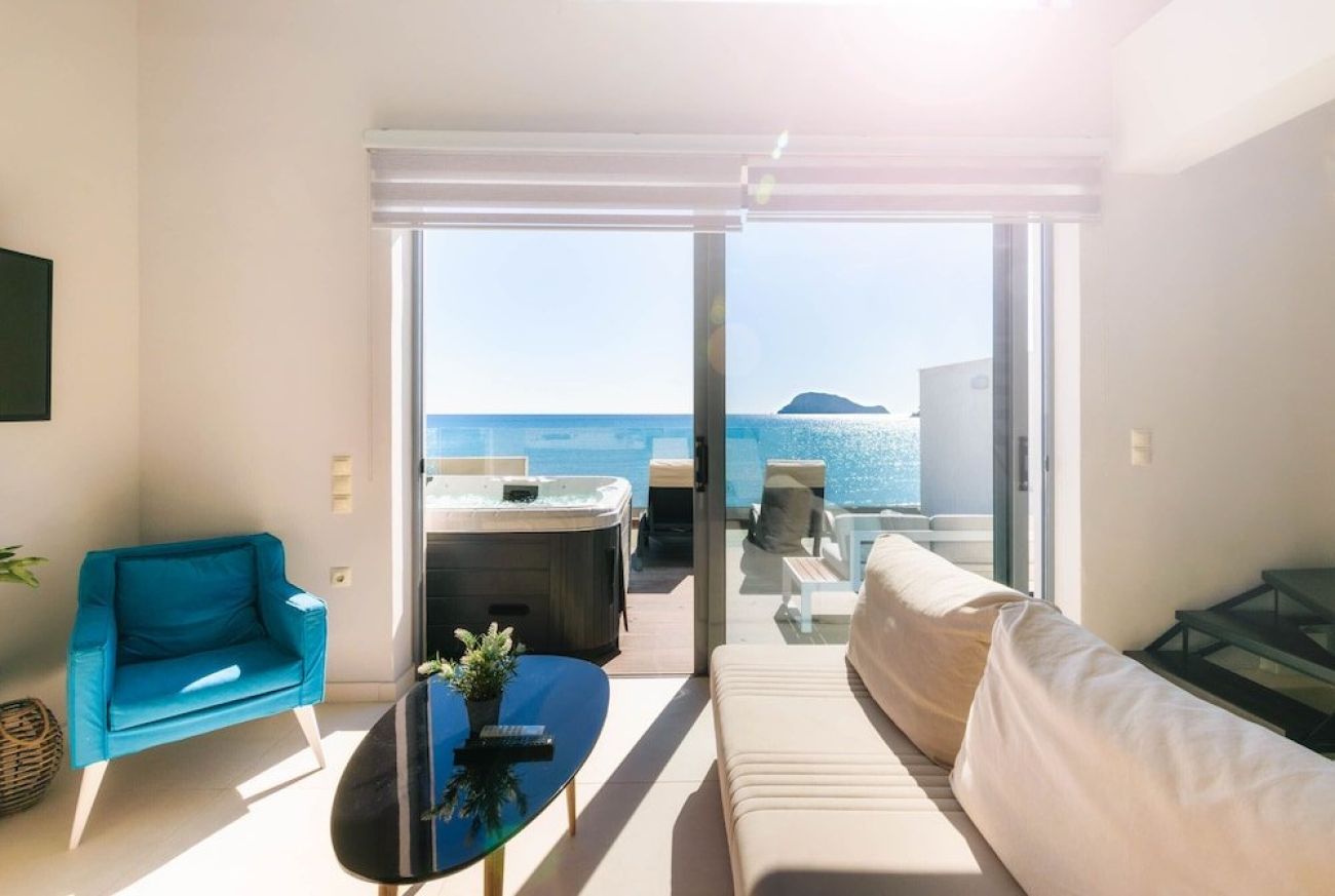 Pearl Luxury Living