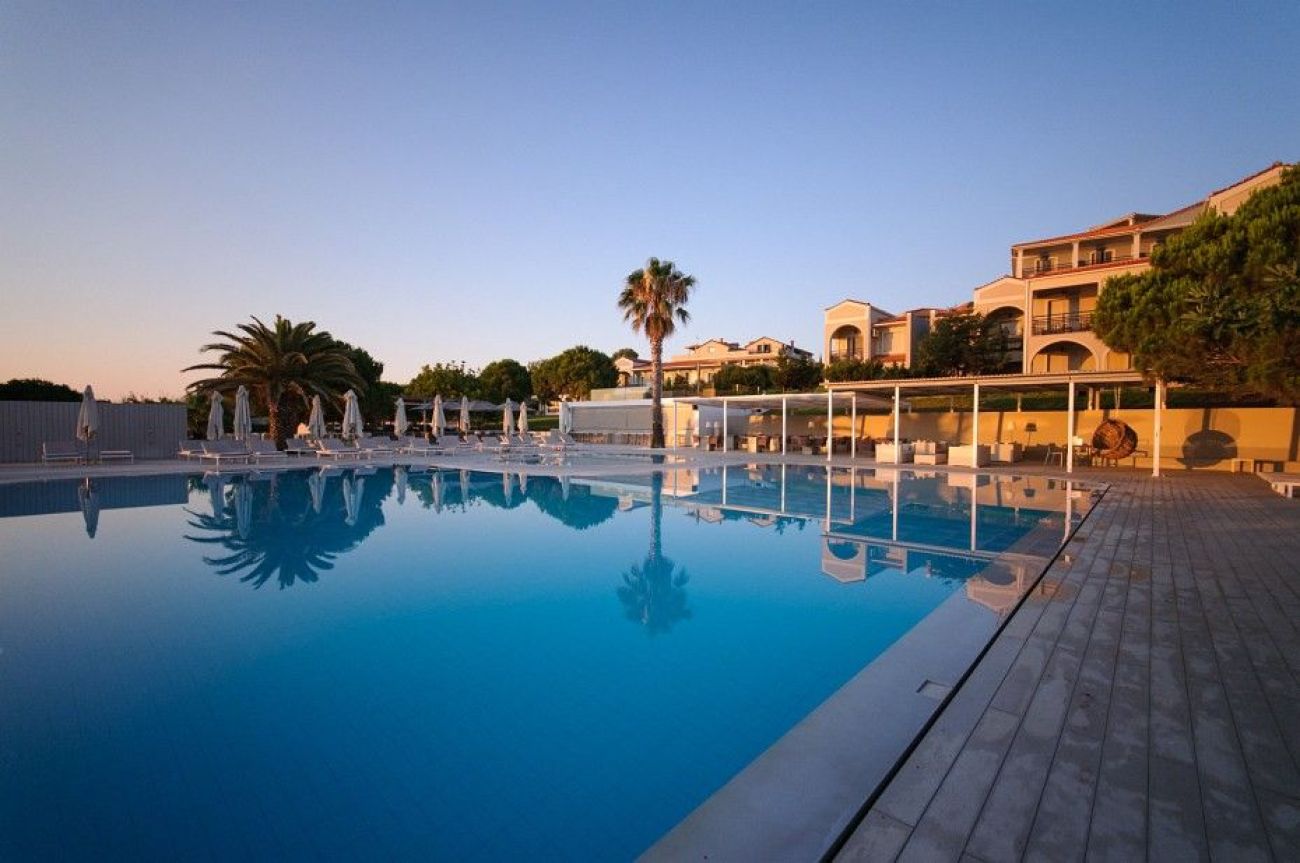 The Bay Hotel & Suites 5*