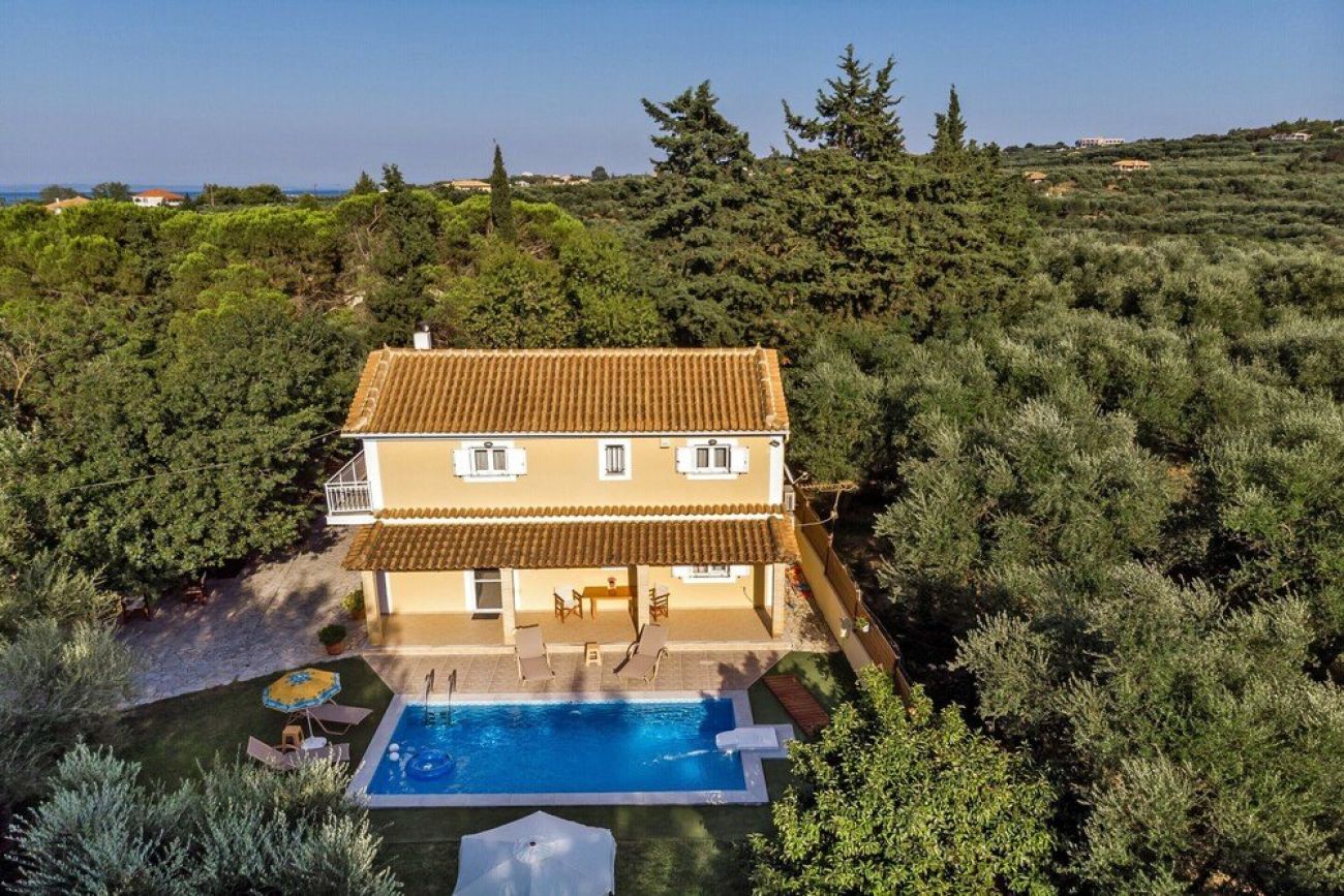 Villa Kardaris 3*