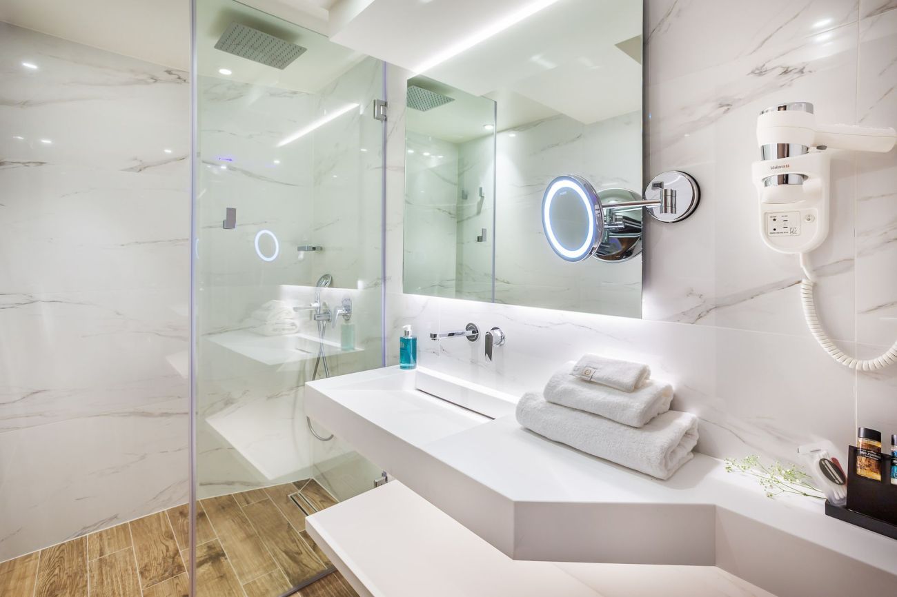 Ad Imperial Plus Hotel 4*