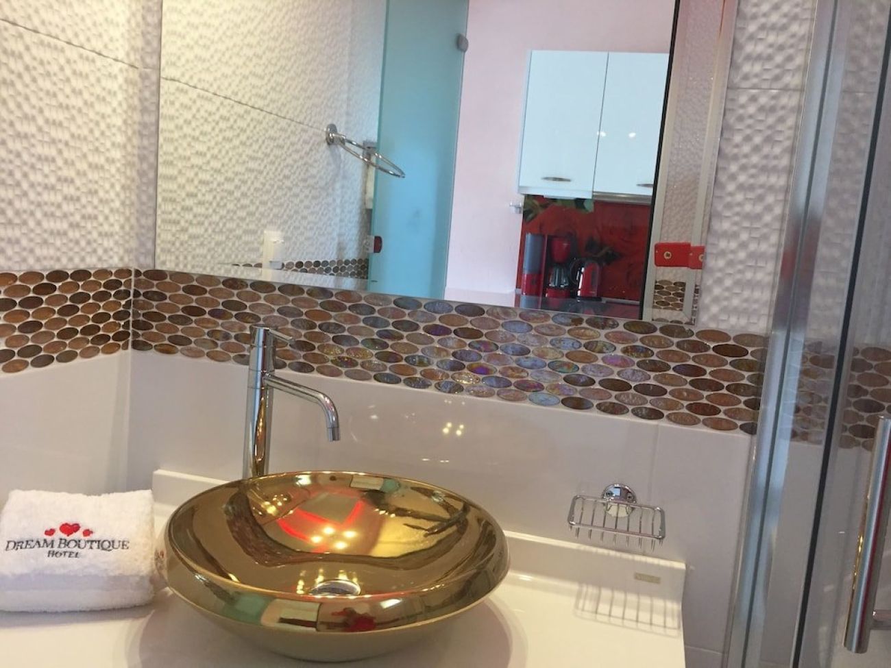 Dream Boutique Apartments 3*
