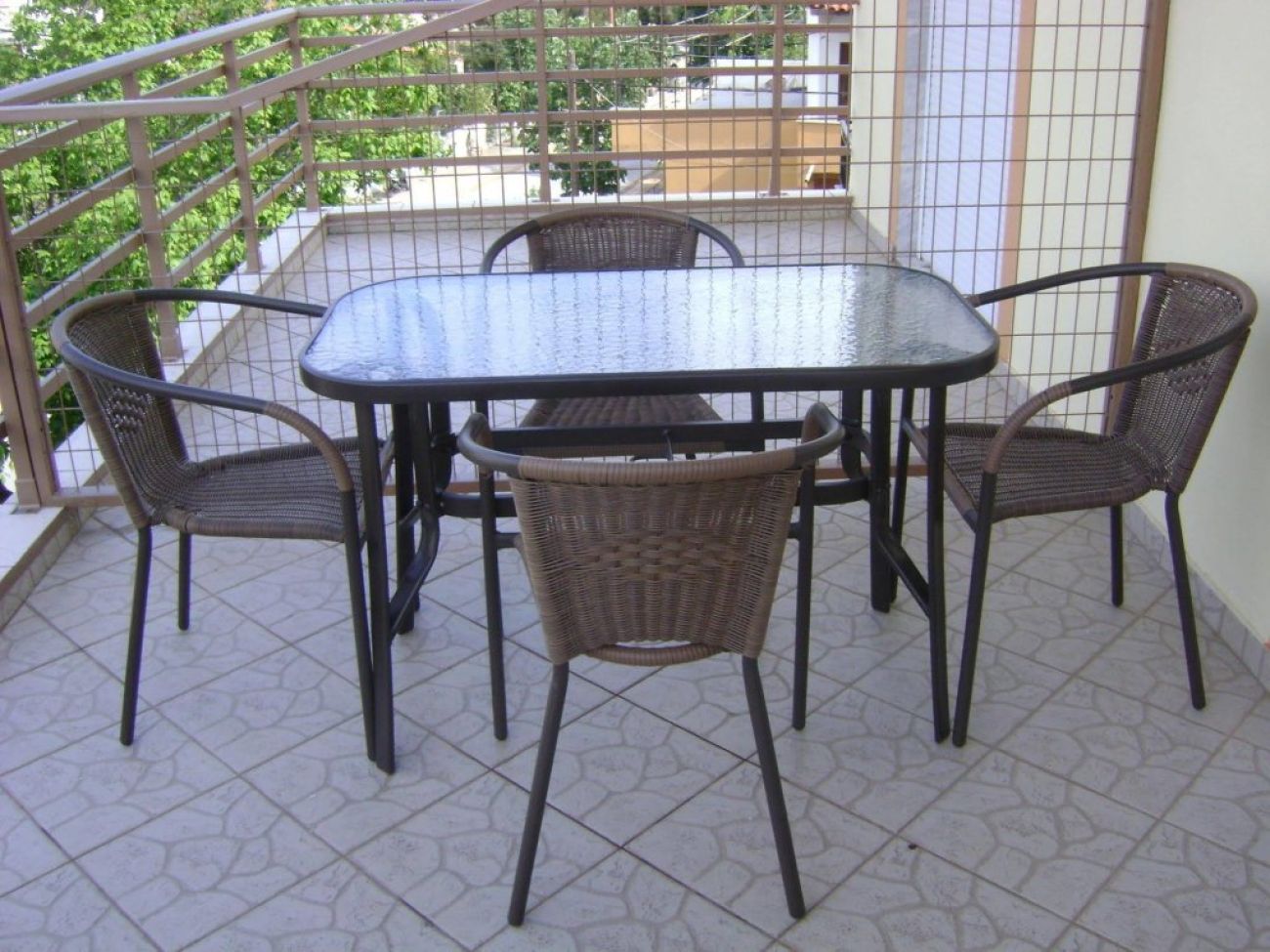 Markos Studios 3*