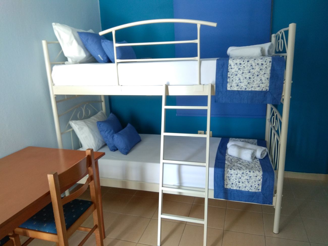 Ellinas Hotel 2*