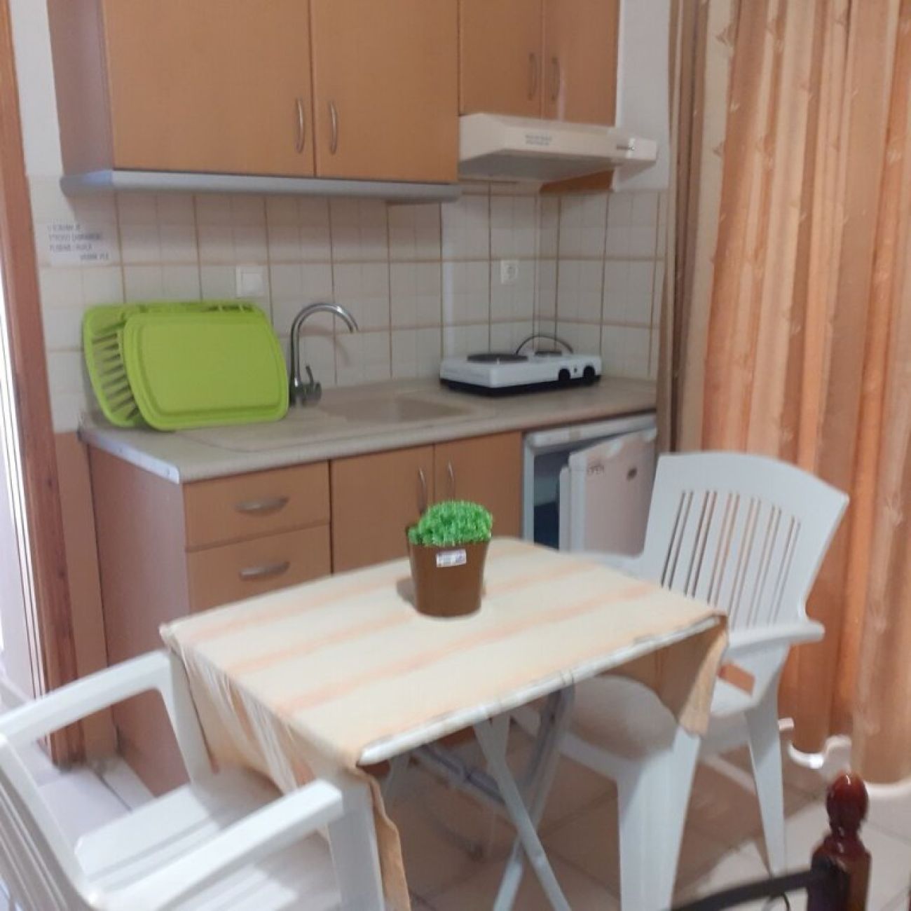 hotel exarhos 1*