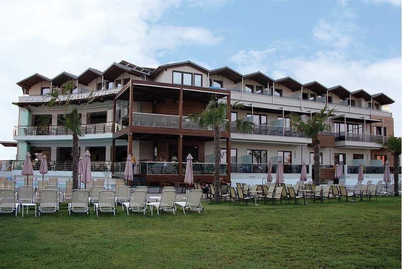 Cosmopolitan Hotel & Spa 4*
