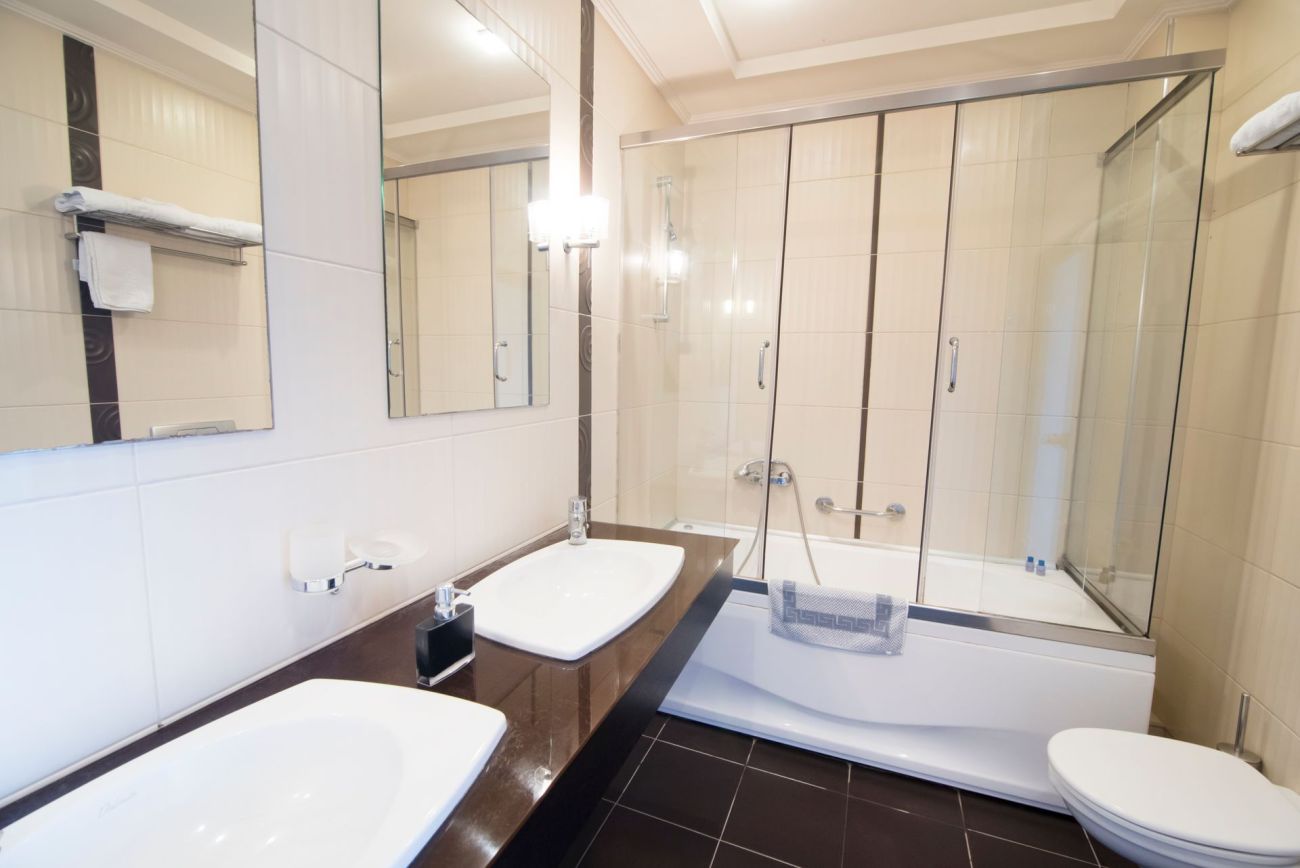 Mistral Seaside Hotel 3*
