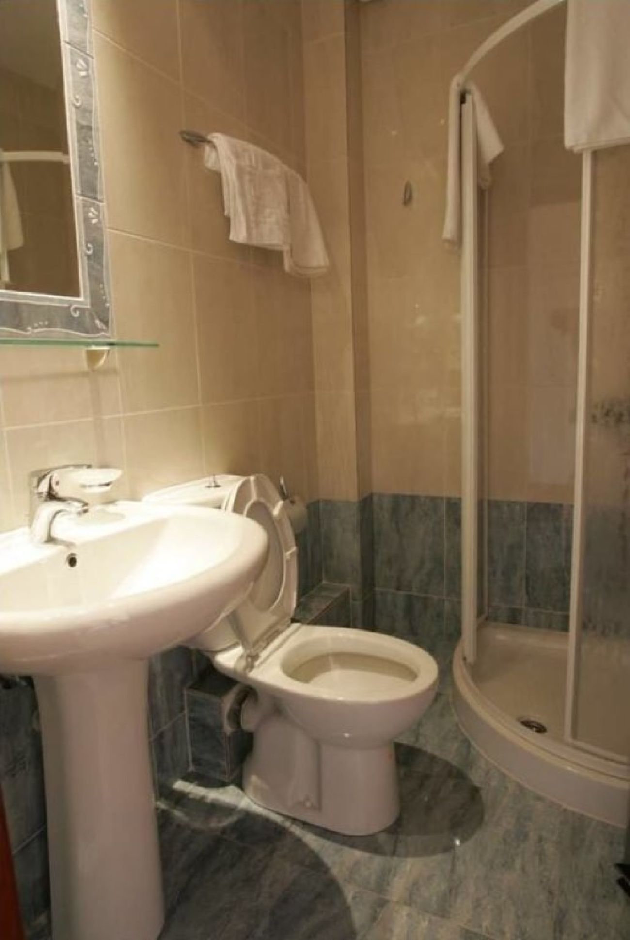 Hotel Metropole 2*