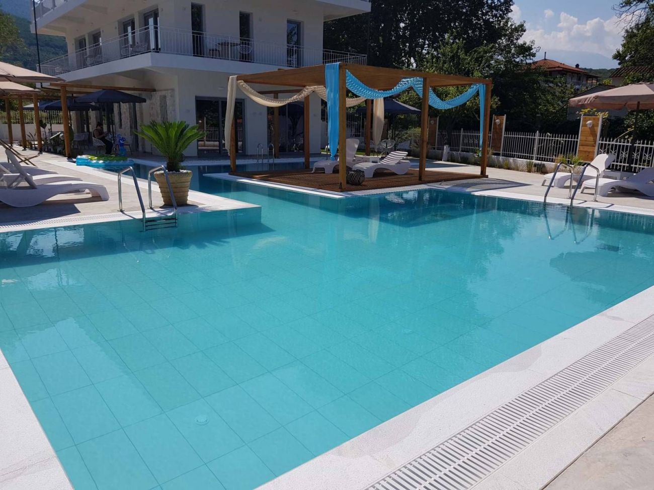 Agorastos Luxury Living