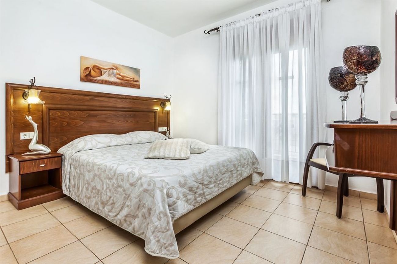 Nereides Hotel Halkidiki 2*