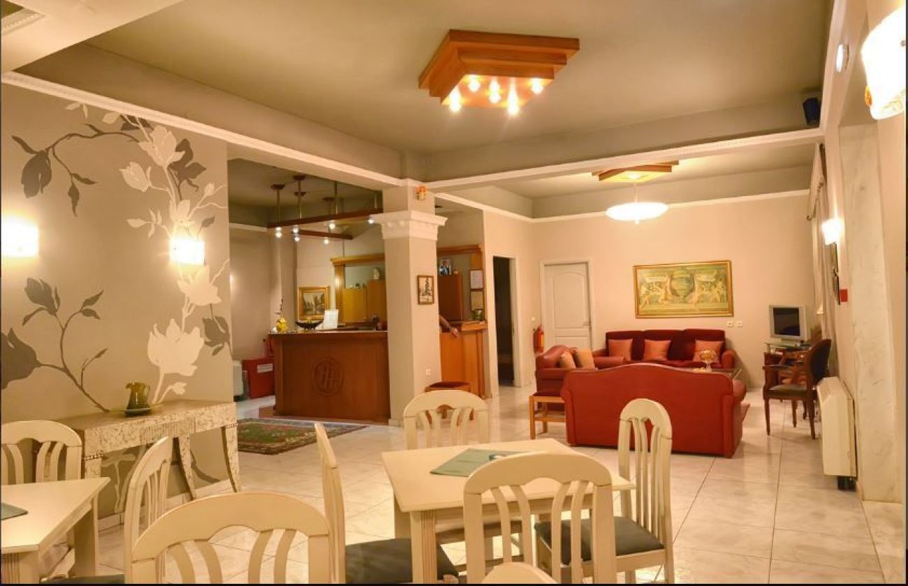 Ioni Hotel Pieria 3*