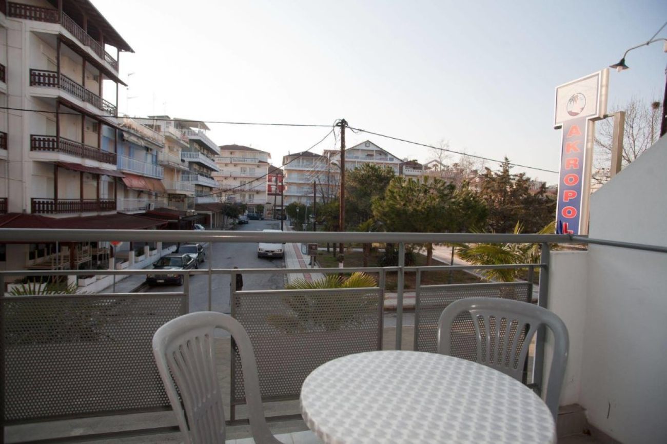Hotel Akropol 3*