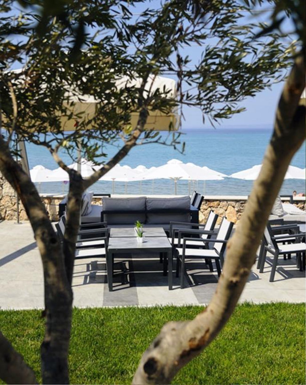 Ostria Sea Side Hotel 4*