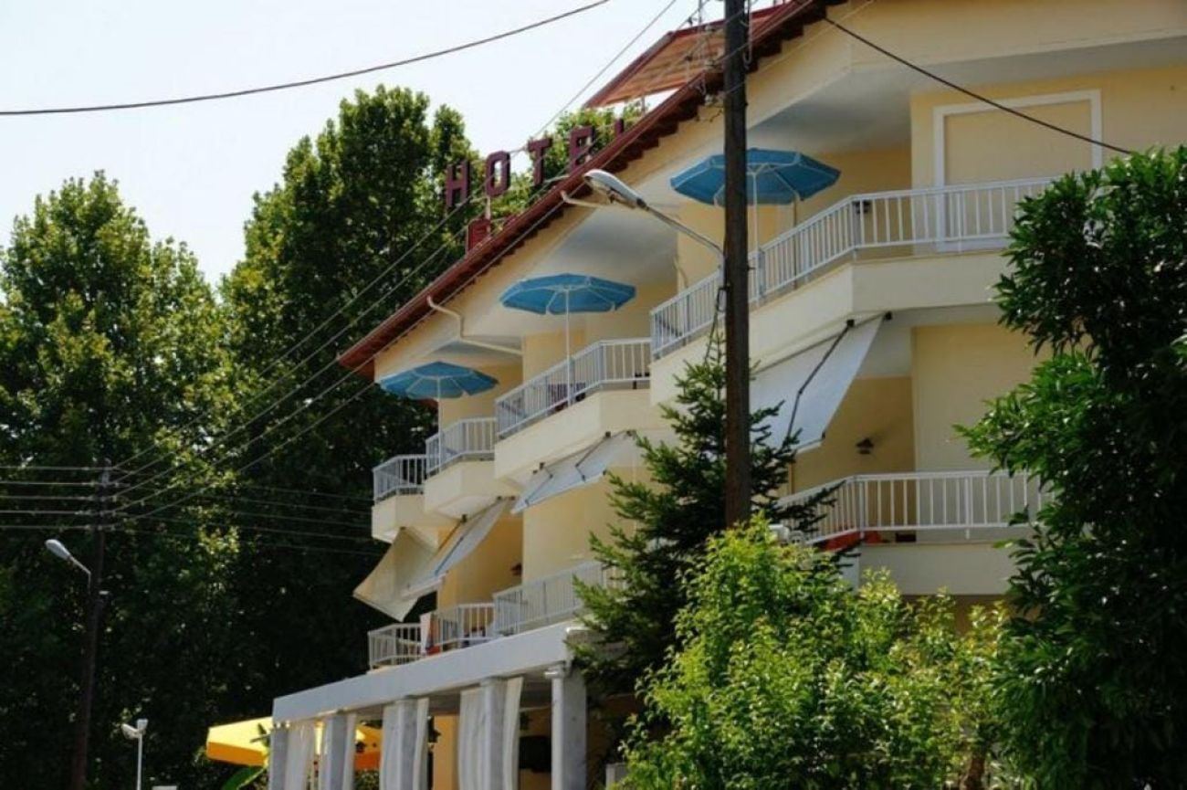 Eden Hotel 2*