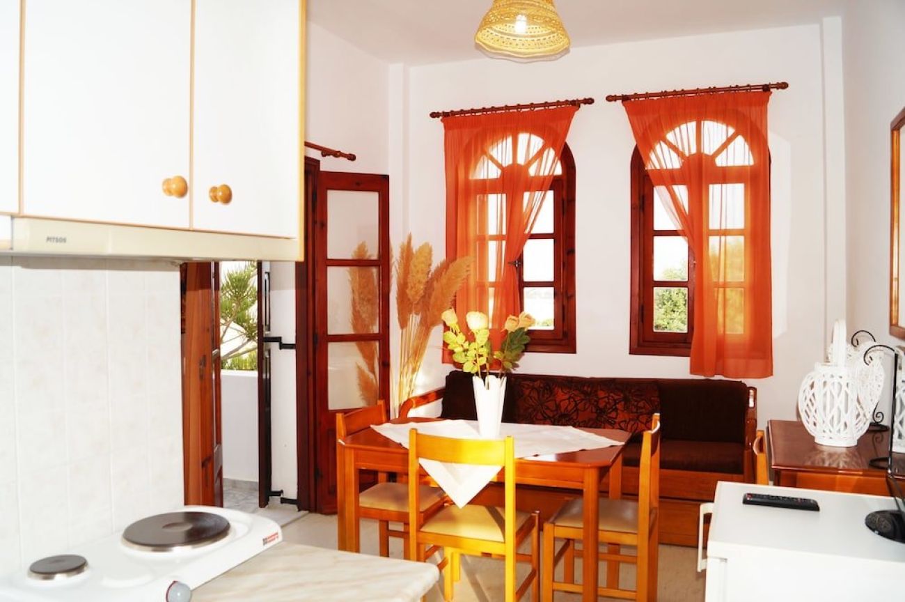 Villa Angira 2*