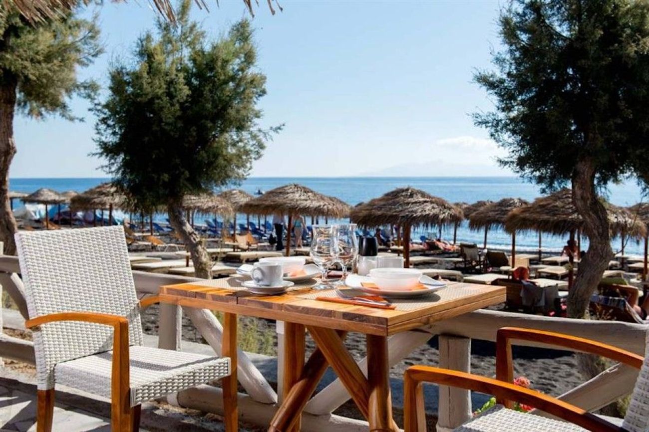 Makris Hotel Santorini 3*
