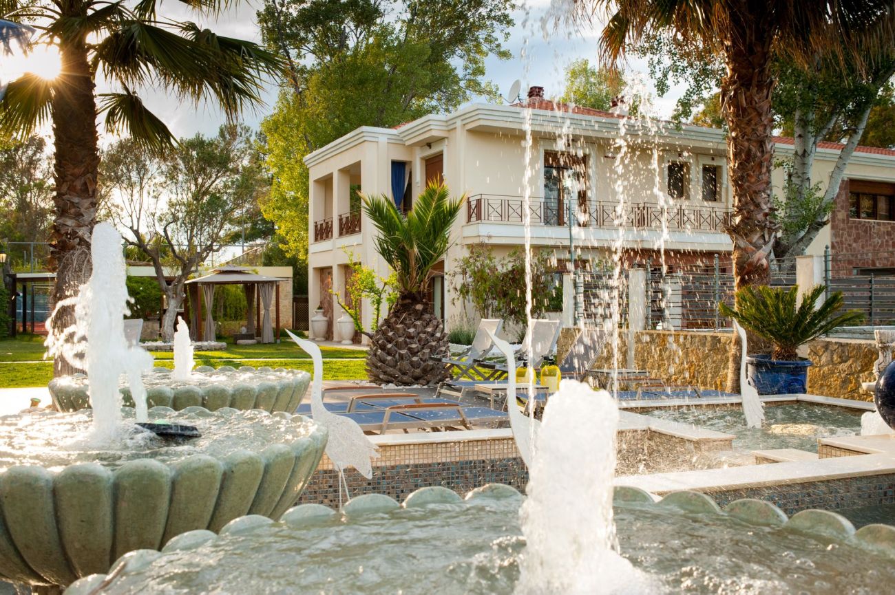 W Villas Halkidiki 5*