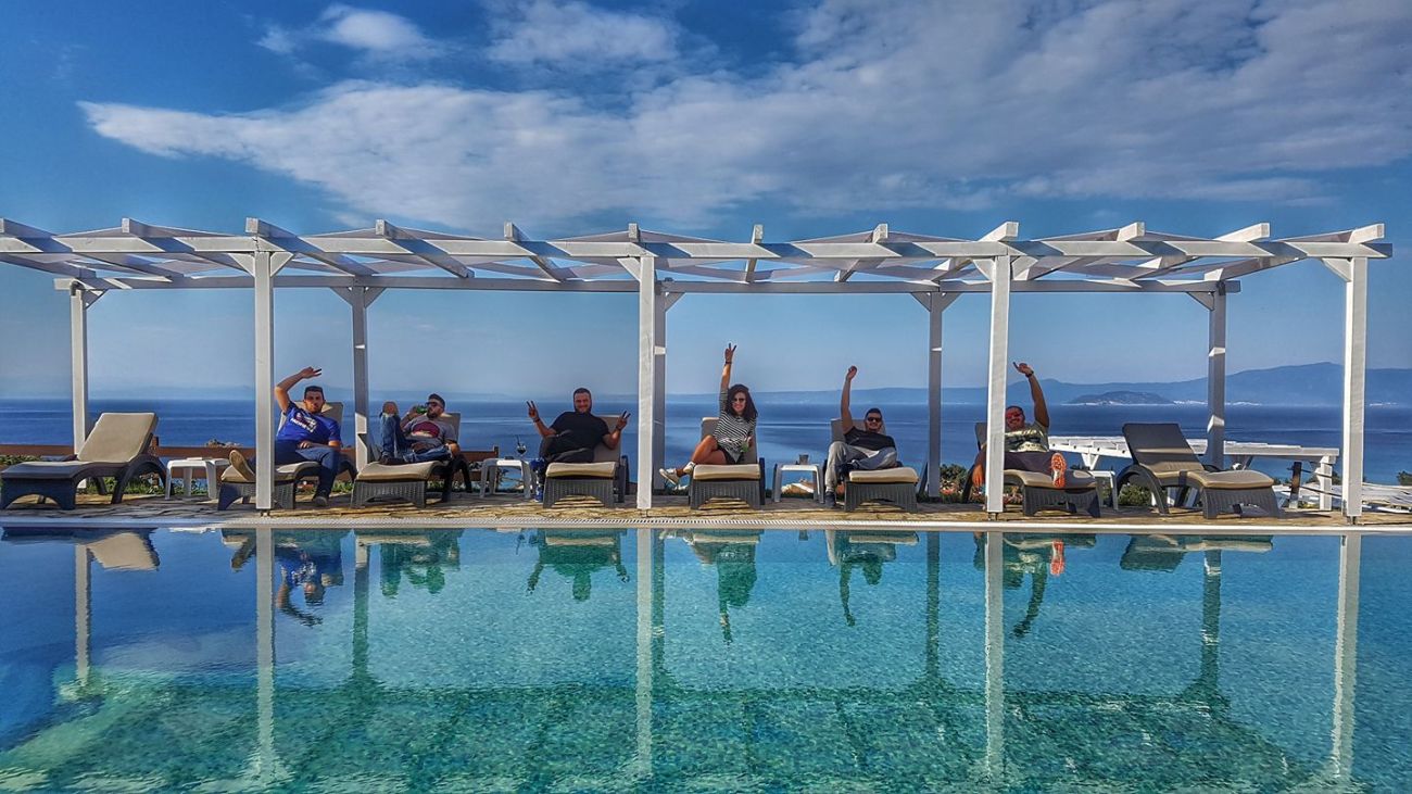 Bungalow White Apartments & Suites Halkidiki