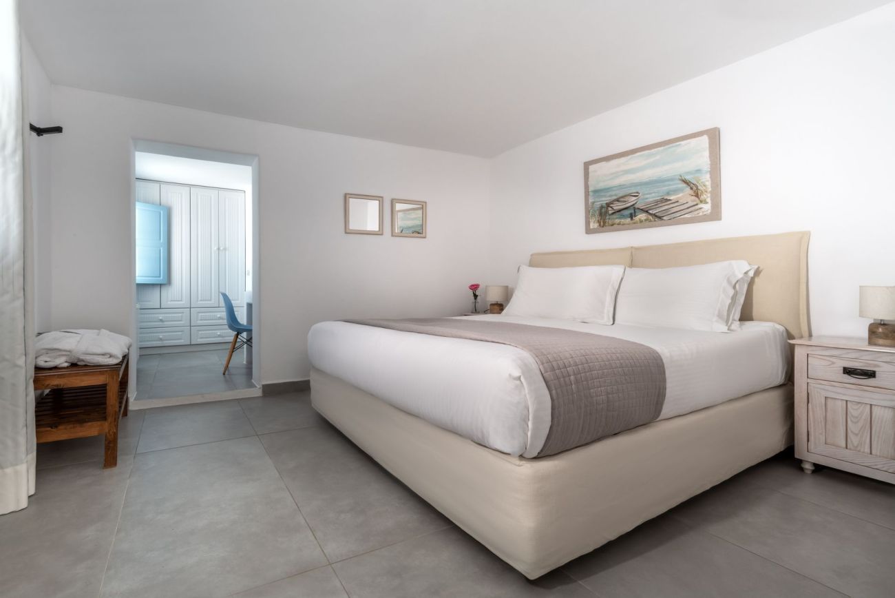 Anema Residence Santorini 4*