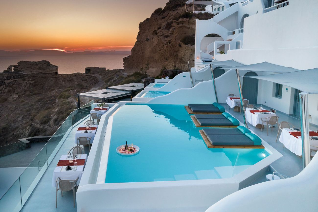 Maregio Suites Santorini 5*