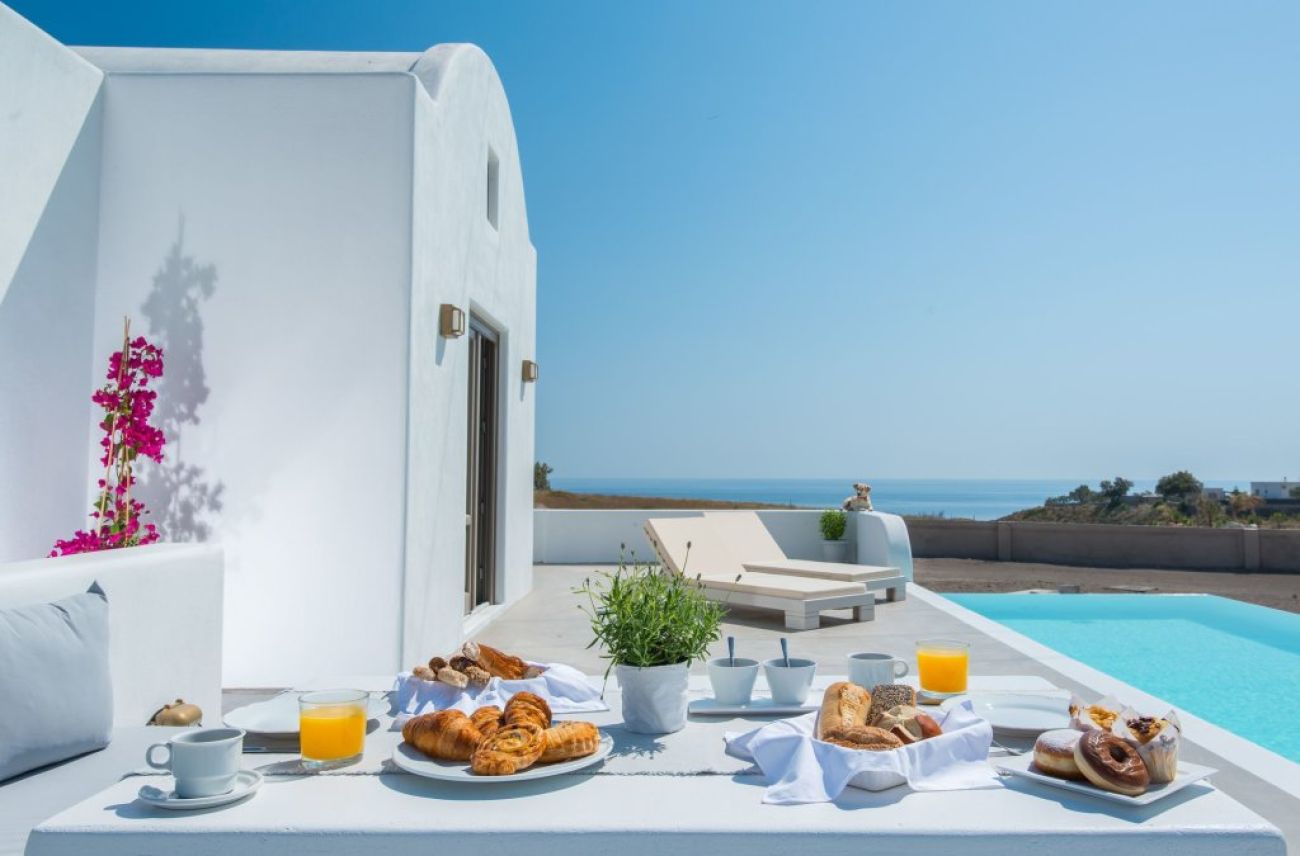 Azar Villas 4*