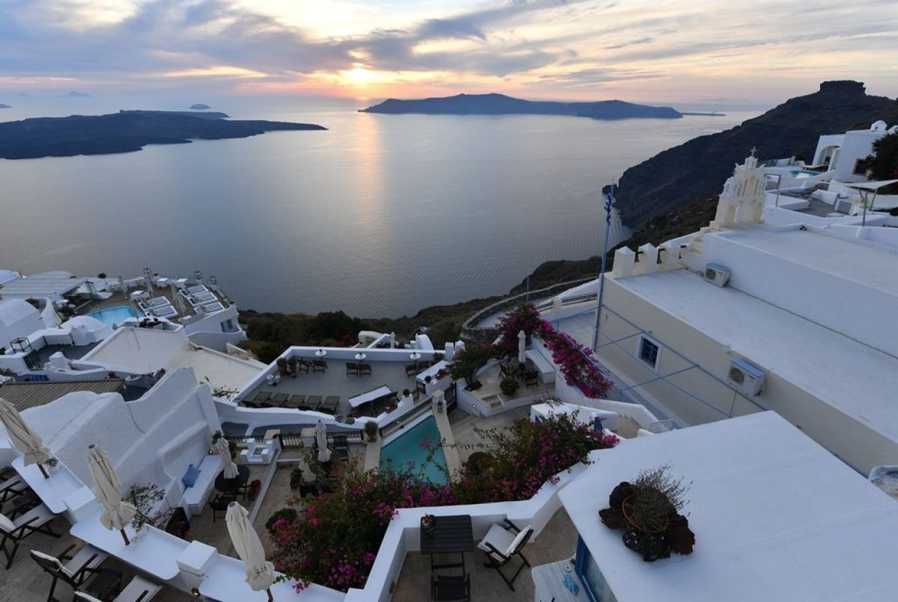 Exclusive Suites Santorini