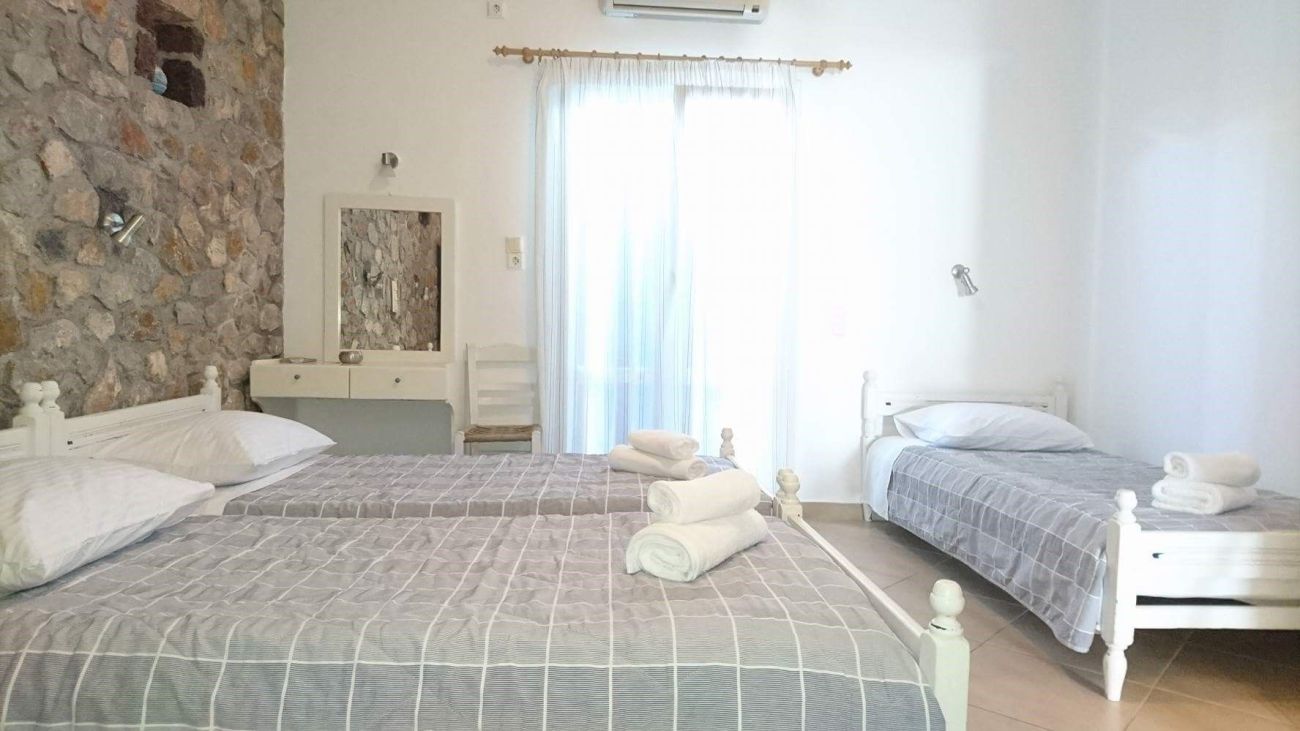 Ino Hotel Santorini
