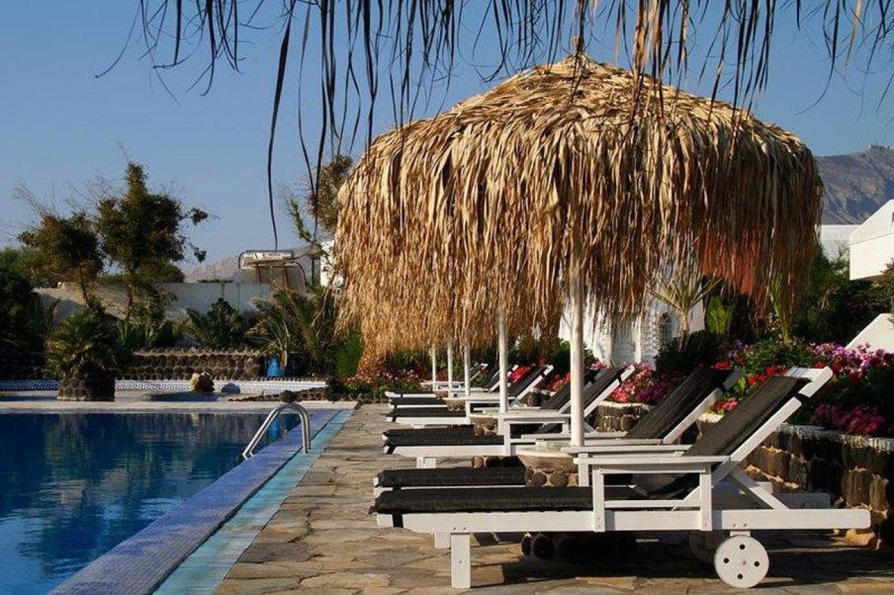 Nikki Beach Resort & Spa Santorini 4*